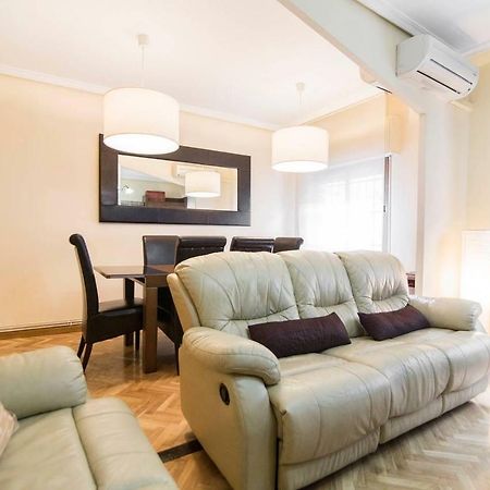 Home & Private Terrace Wifi + Aircon มาดริด ภายนอก รูปภาพ